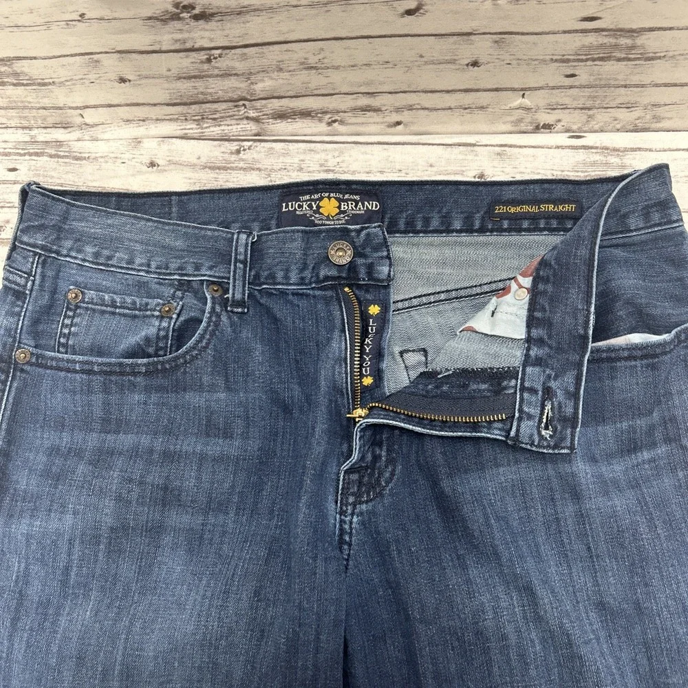 LUCKY BRAND Men's Jeans Size 34x32 221 Original Straight Medium Wash Denim
